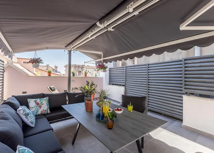 Apartment Main Square Duplex With Rooftop Terrace *