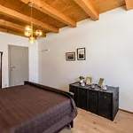 Main Square Duplex With Rooftop Terrace *