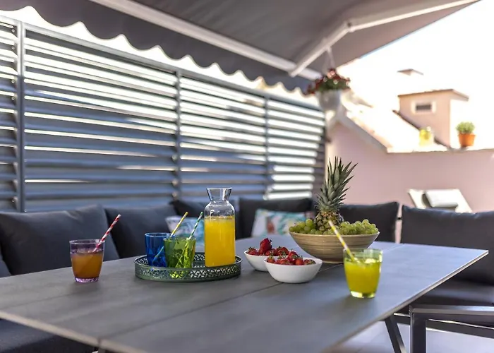 Main Square Duplex With Rooftop Terrace 아파트 *